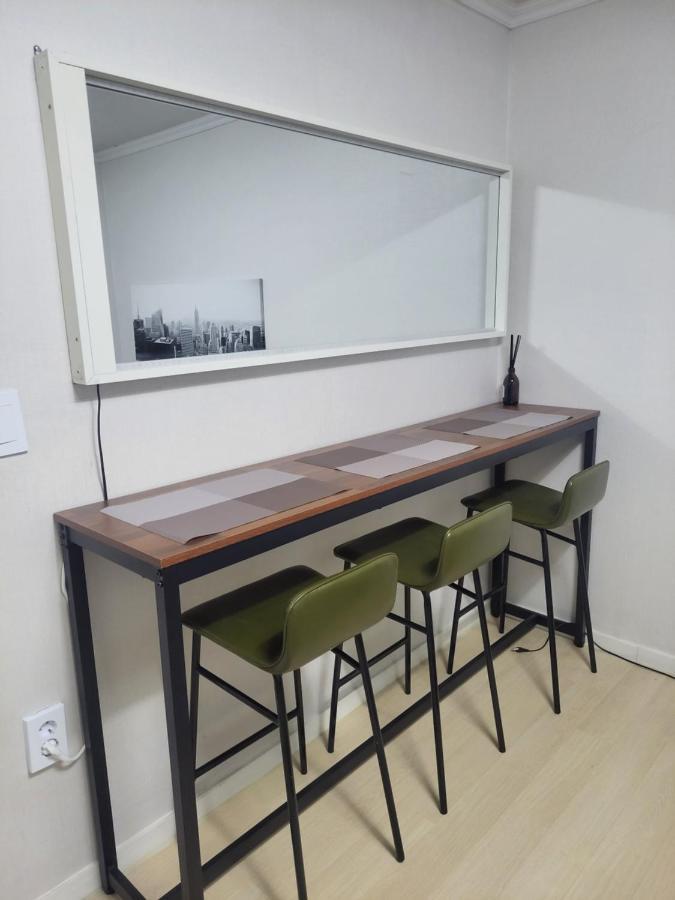 Newly Renovated 2 Bedroom Apartment #7 Seoul Luaran gambar