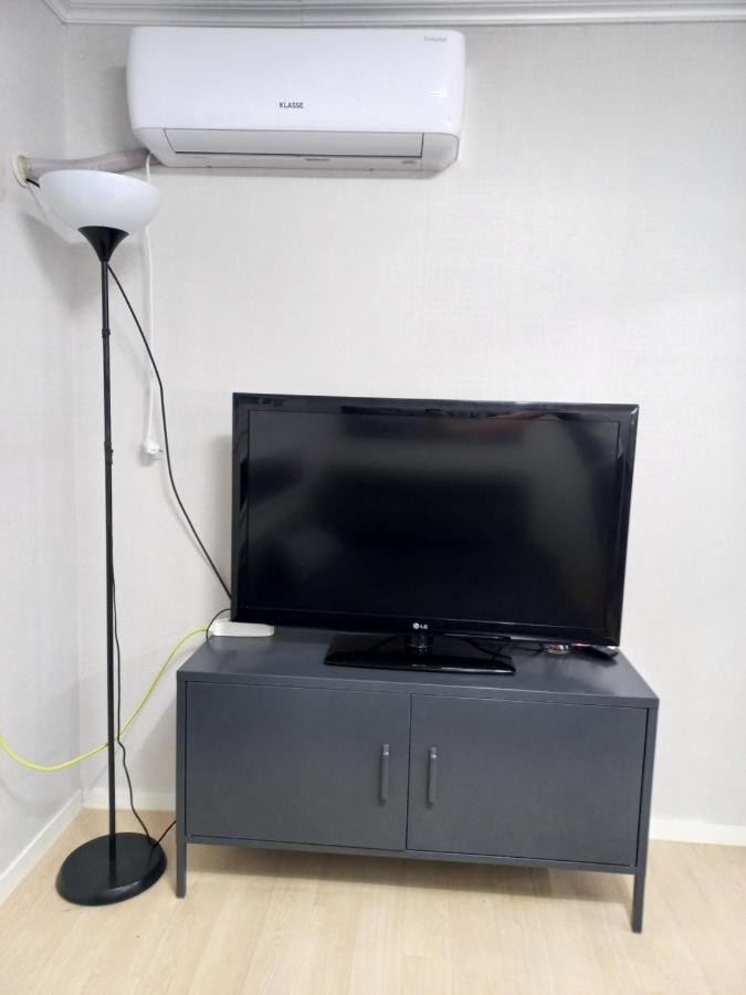 Newly Renovated 2 Bedroom Apartment #7 Seoul Luaran gambar