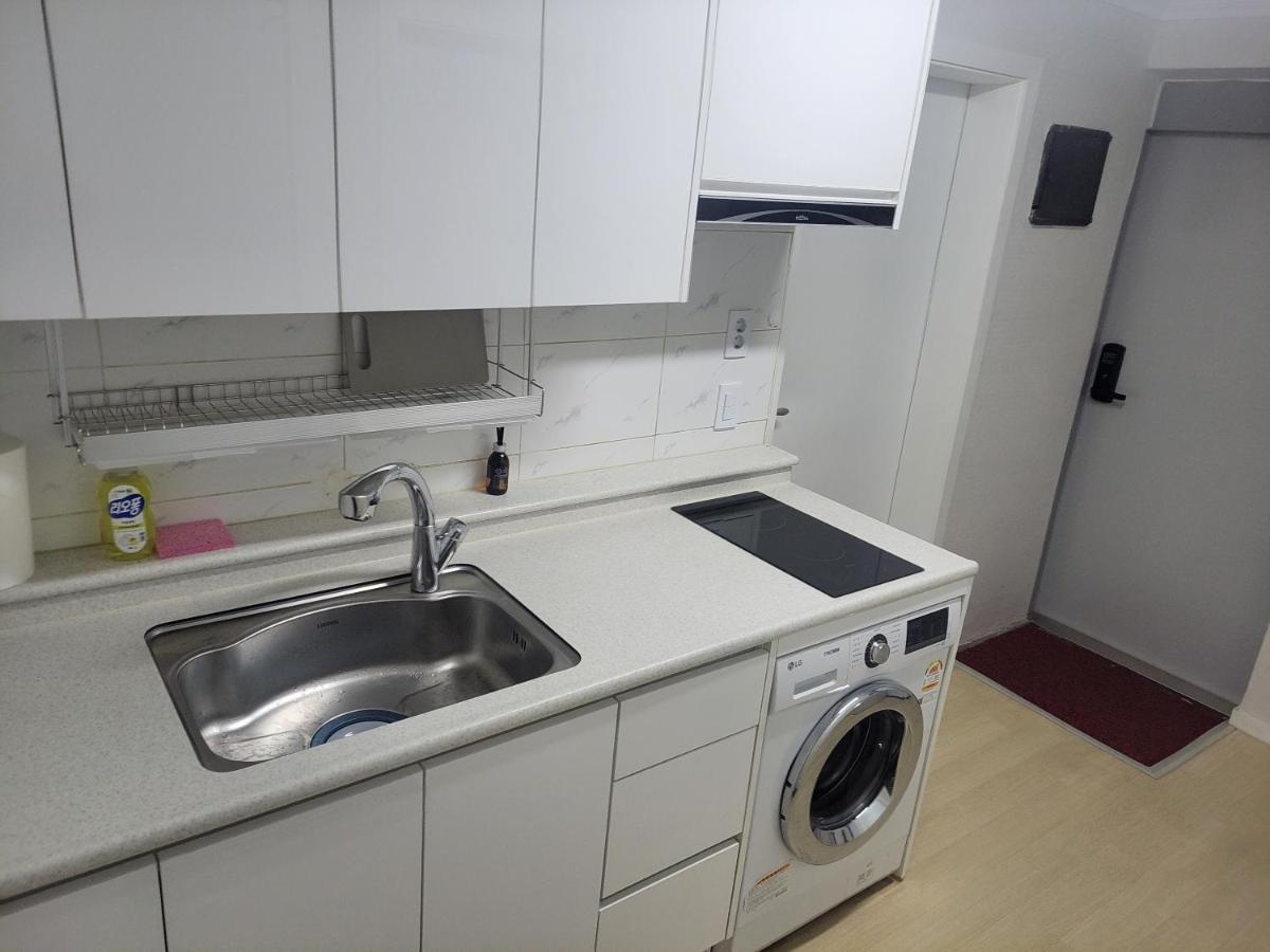 Newly Renovated 2 Bedroom Apartment #7 Seoul Luaran gambar